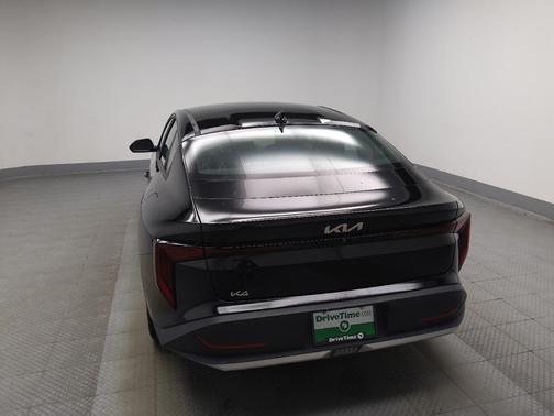 Aurora Black Pearl 2025 Kia K4 EX