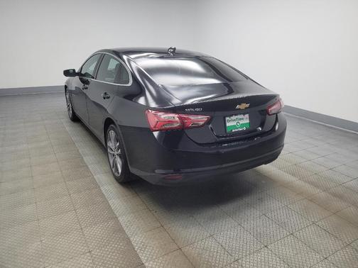 Mosaic Black Metallic 2024 Chevrolet Malibu FWD 2LT