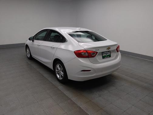 Summit White 2016 Chevrolet Cruze LT Auto