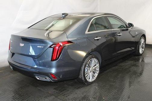 2025 Cadillac CT4 Premium Luxury RWD