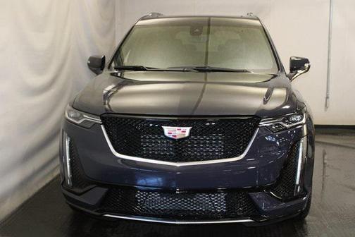 2025 Cadillac XT6 Sport AWD