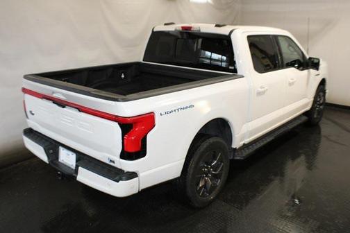 2022 Ford F-150 Lightning LARIAT