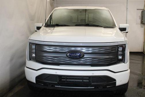 2022 Ford F-150 Lightning LARIAT