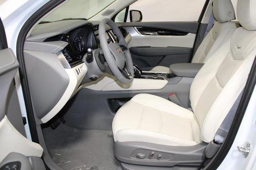 2025 Cadillac XT6 Premium Luxury AWD