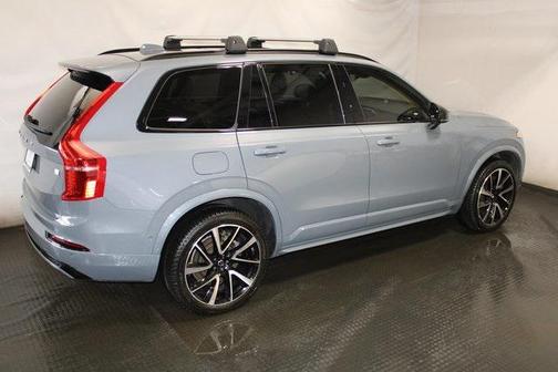 2023 Volvo XC90 Recharge Plug-In Hybrid T8 Ultimate Dark Theme 7-Seater