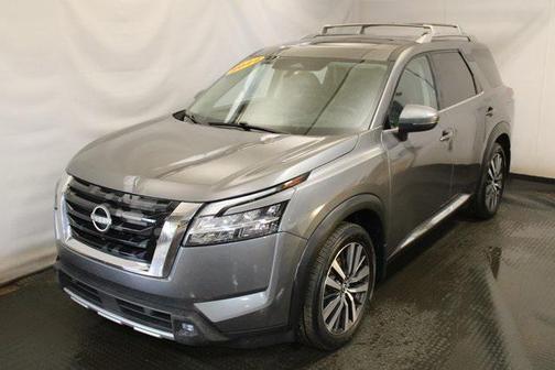 2022 Nissan Pathfinder Platinum 4WD