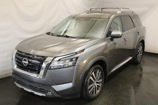2022 Nissan Pathfinder Platinum 4WD