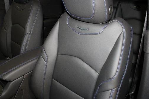 2025 Cadillac XT4 Sport