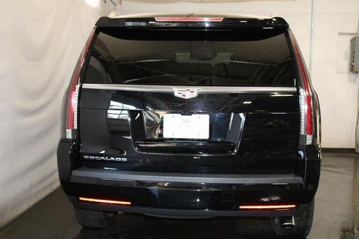 2018 Cadillac Escalade Platinum