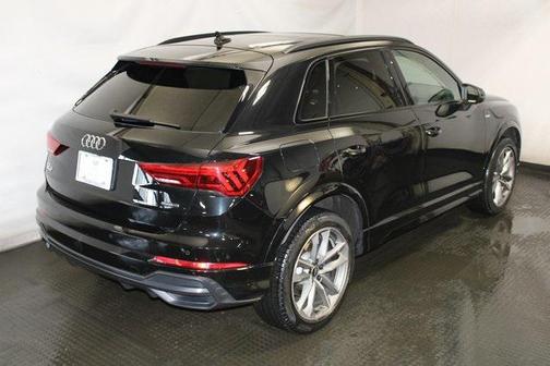 2022 Audi Q3 45 S line Premium Plus