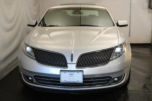 2015 Lincoln MKS Base