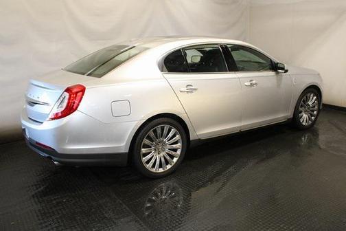 2015 Lincoln MKS Base