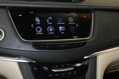 2018 Cadillac XT5 Base