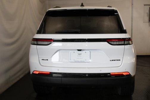 2023 Jeep Grand Cherokee Limited X