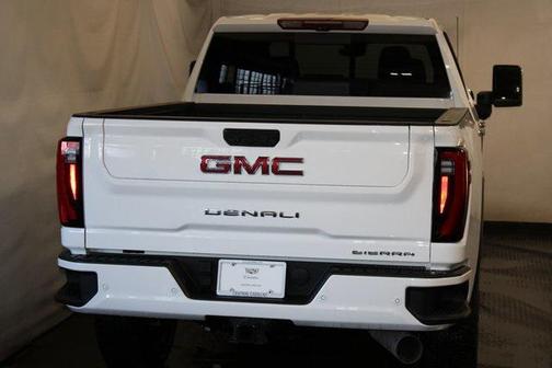2025 GMC Sierra 2500 Denali