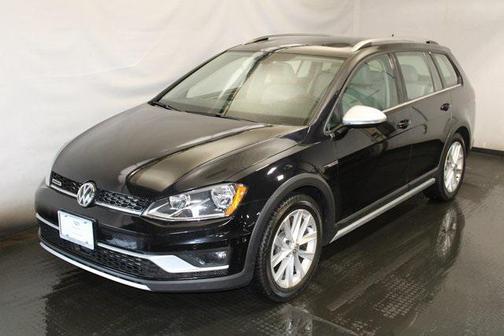 2017 Volkswagen Golf Alltrack TSI SE