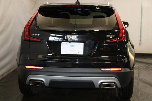 2021 Cadillac XT4 Premium Luxury