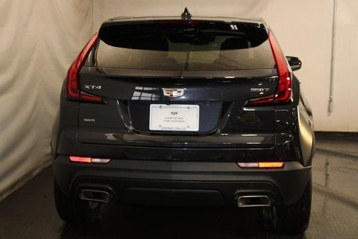 2022 Cadillac XT4 Luxury