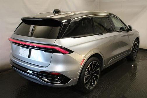 2024 Lincoln Nautilus Black Label