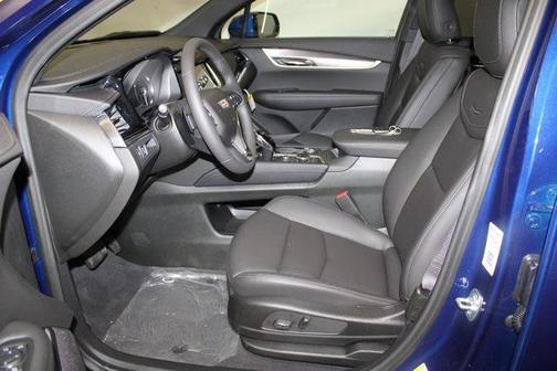2025 Cadillac XT6 Luxury FWD