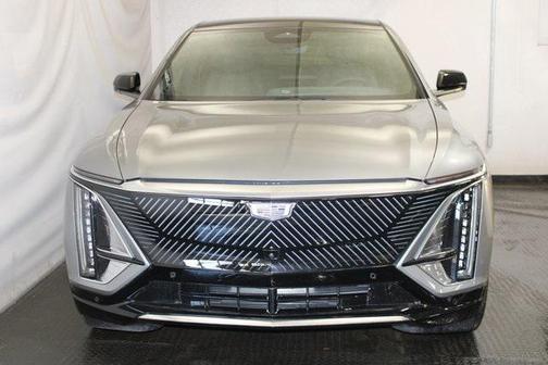 2024 Cadillac LYRIQ Luxury w/1SE