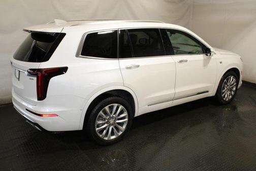 2024 Cadillac XT6 Premium Luxury AWD