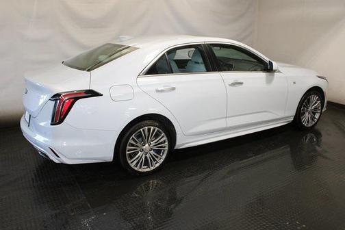 2022 Cadillac CT4 Premium Luxury