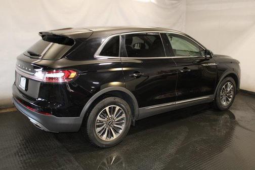 2021 Lincoln Nautilus Reserve