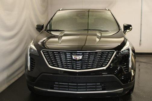 2022 Cadillac XT4 Premium Luxury