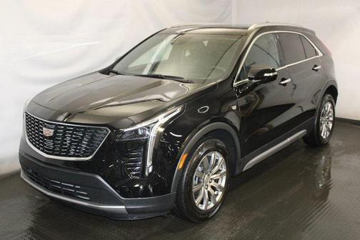 2022 Cadillac XT4 Premium Luxury