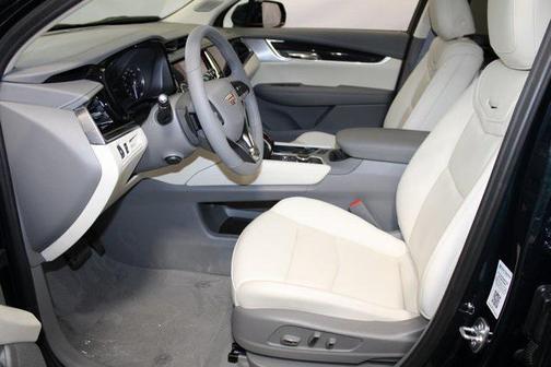 2025 Cadillac XT6 Premium Luxury AWD