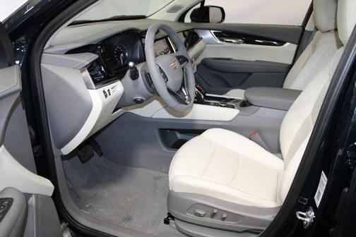 2025 Cadillac XT6 Premium Luxury AWD