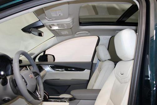 2025 Cadillac XT6 Premium Luxury AWD