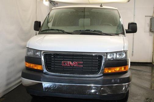 2023 GMC Savana 2500 Work Van