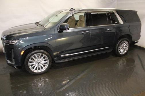 2022 Cadillac Escalade ESV Premium Luxury