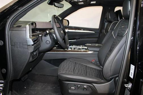 2025 Cadillac Escalade ESV Sport Platinum