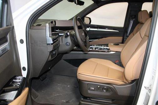 2025 Cadillac Escalade ESV Premium Luxury