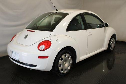 2010 Volkswagen New Beetle 2.5L
