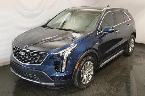 2022 Cadillac XT4 Premium Luxury