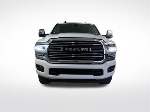 2023 RAM 2500 Laramie Crew Cab 4x4 6'4' Box