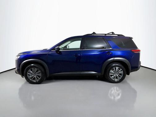 2022 Nissan Pathfinder SV 2WD