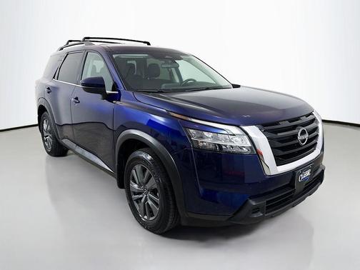 2022 Nissan Pathfinder SV 2WD