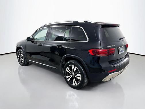 2025 Mercedes-Benz GLB 250 Base