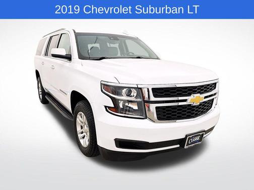 2019 Chevrolet Suburban LT