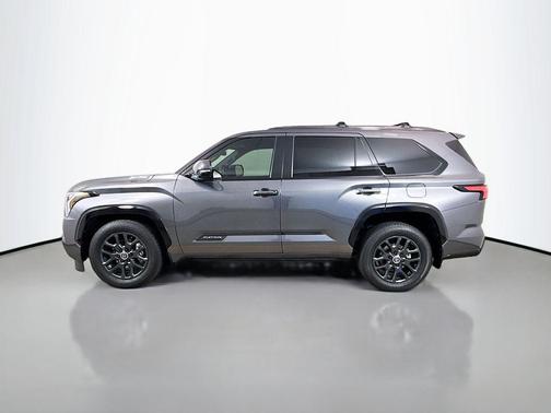 2024 Toyota Sequoia SR5