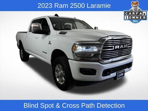 2023 RAM 2500 Laramie Crew Cab 4x4 6'4' Box