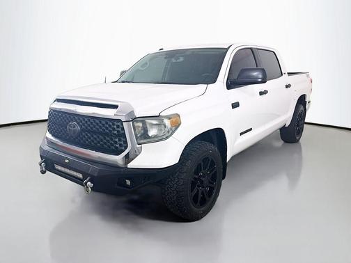 2018 Toyota Tundra SR5