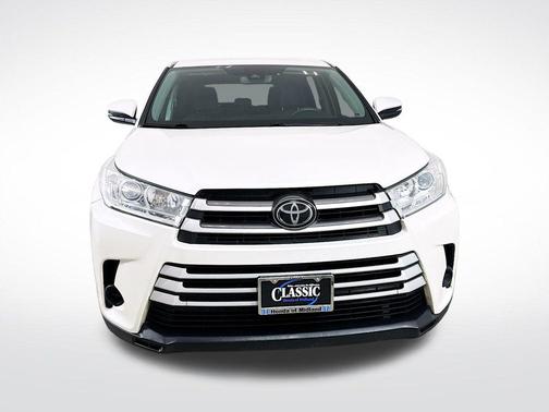 2017 Toyota Highlander LE