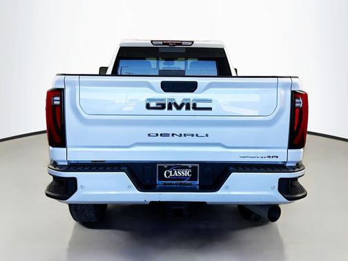 2024 GMC Sierra 2500 Denali Ultimate