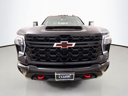 2024 Chevrolet Silverado 2500 4WD Crew Cab Standard Bed ZR2